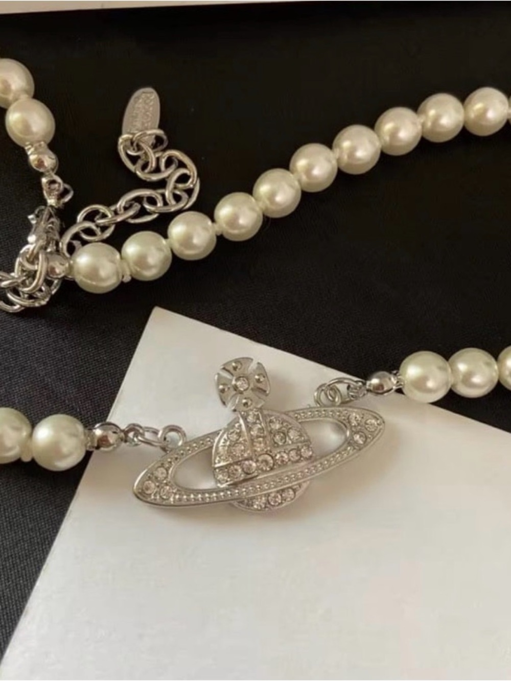 VIVIENNE WESTWOOD PEARL ORB CHOKER SILVER NECKLACE - FULL SET BOX POUCH OS - Picture 3 of 8